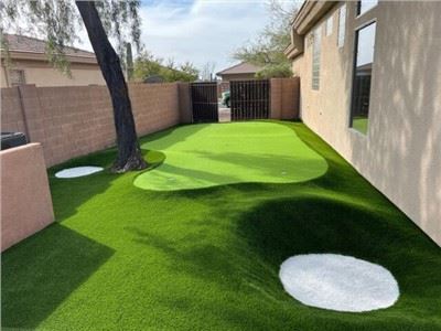 Artificial Grass Around Swimming Pool